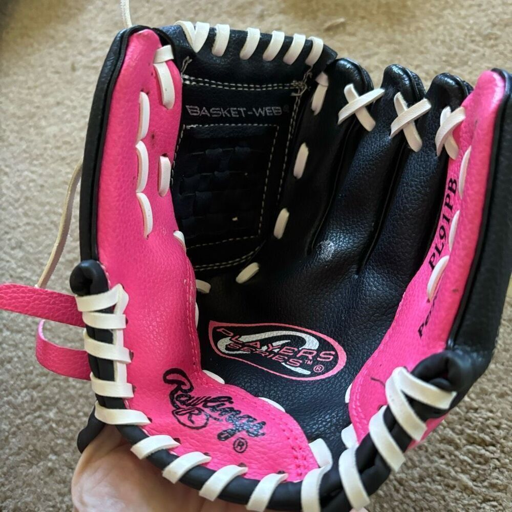 Rawlings PL91PB 9” Performance Designed Pink & Black RHT Ball Glove